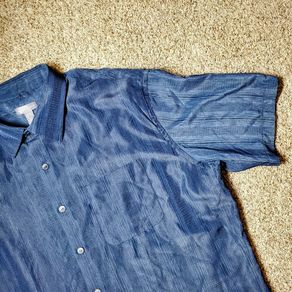 Van Heusen Men's Navy Blue Short Sleeve Button Up Dress Shirt Size XLT 17-17.5 - Picture 9 of 15